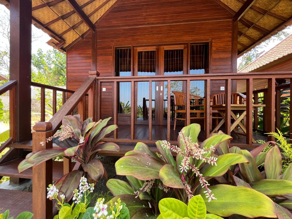 Sunset Hill Lembongan Hotel Eksteriør billede