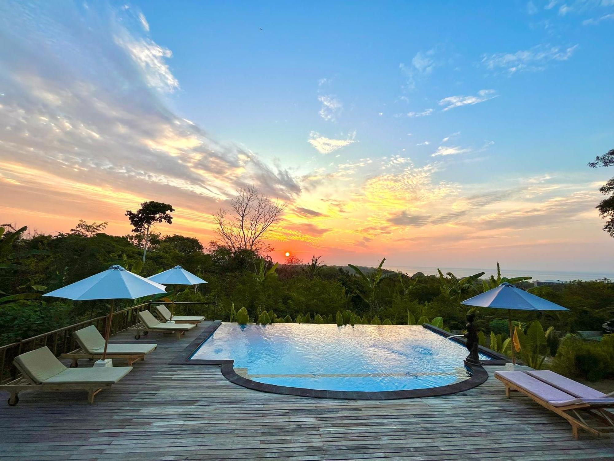 Sunset Hill Lembongan Hotel Eksteriør billede