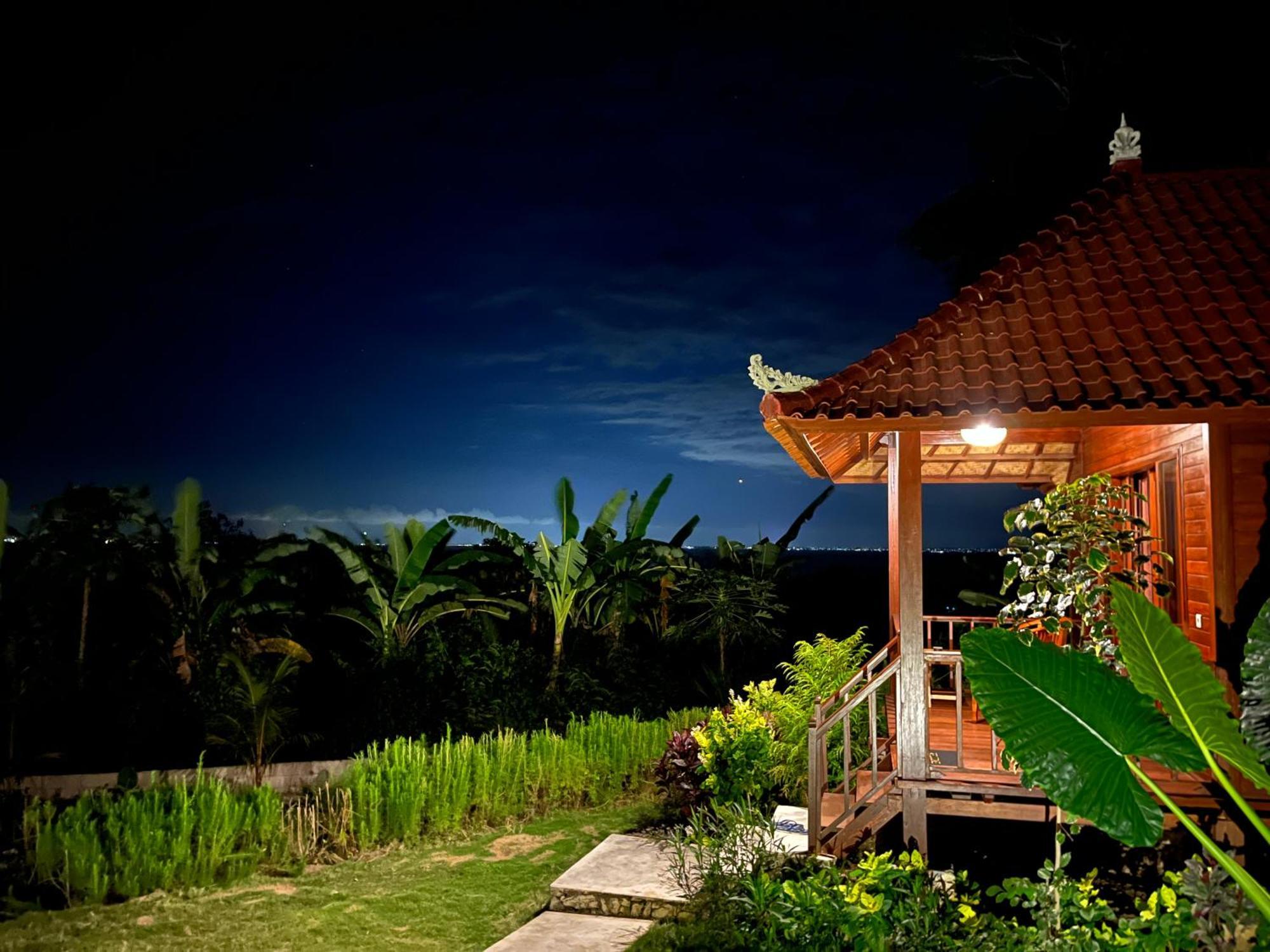 Sunset Hill Lembongan Hotel Eksteriør billede