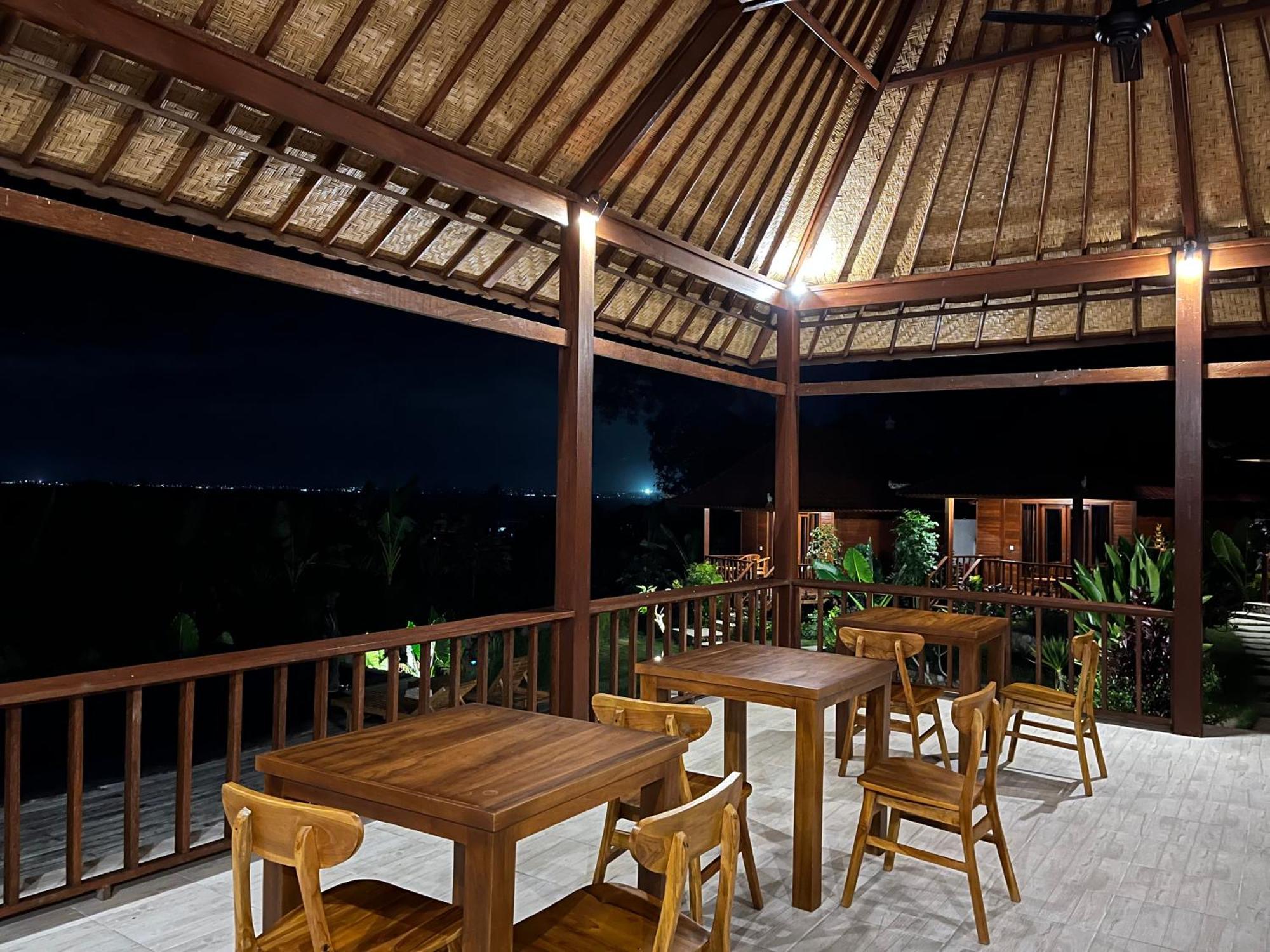 Sunset Hill Lembongan Hotel Eksteriør billede